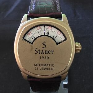 Stauer 1930 Dashtronic Men's 21 Jewels Automatic 39mm Gold Tone Watch Runs